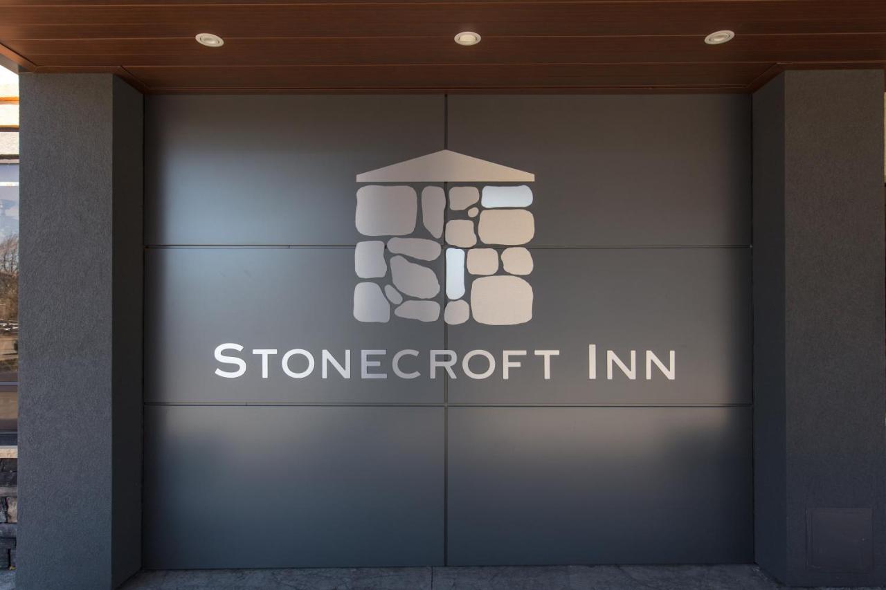 Stonecroft Inn ウィンザー エクステリア 写真